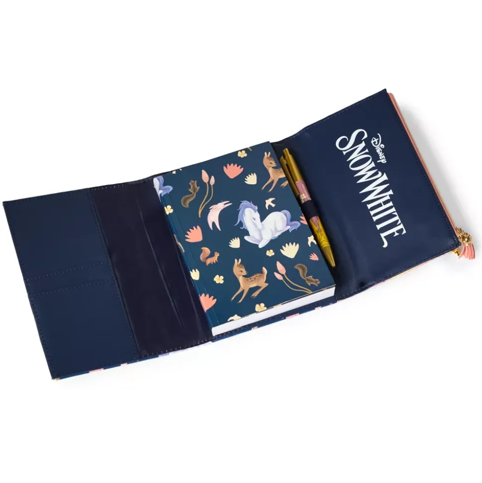 Cahier et stylo Blanche Neige, film Blanche Neige (2025)
