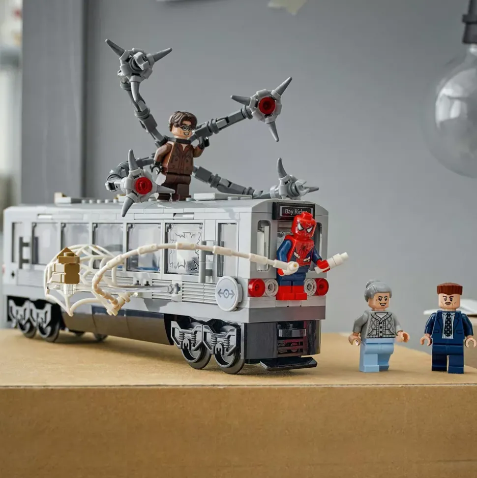 LEGO Marvel La scène du train de Spider-Man et Docteur Octopus 76321