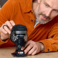 LEGO Star Wars Le casque de Kylo Ren 75415