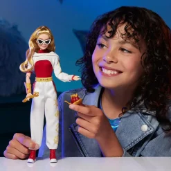 Mattel Poupée mode Nova, Zombies 4 ː L'aube des vampires