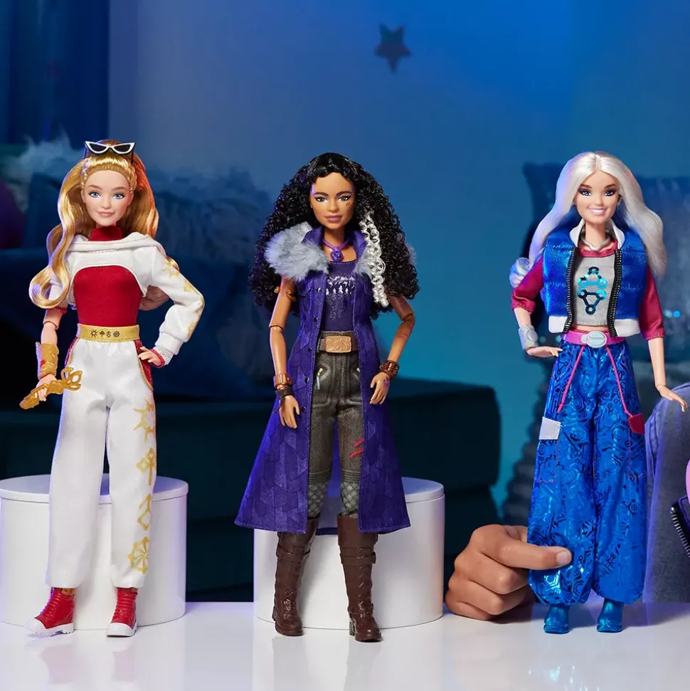Mattel Poupée mode Willa, Zombies 4 ː L'aube des vampires