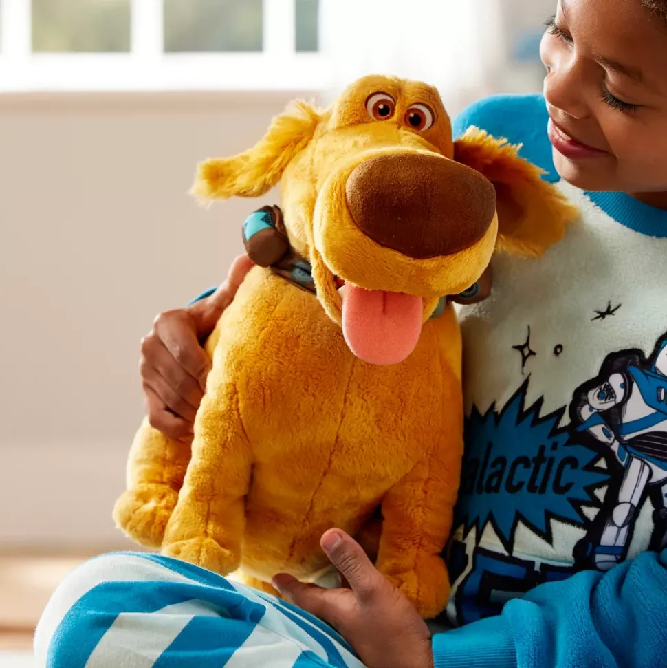 Peluche Doug de taille moyenne, Là-haut