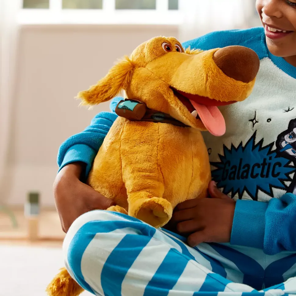 Peluche Doug de taille moyenne, Là-haut